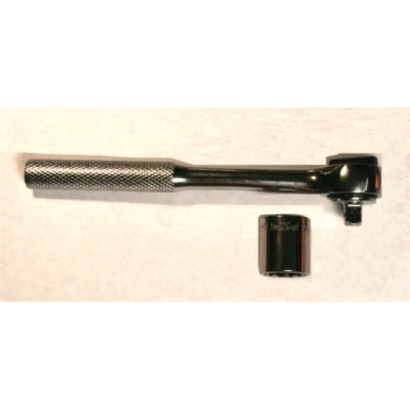 1/4" Drive Ratchet with 9/16" Socket