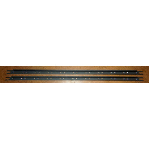 rack mounting rail, motm 19a, one pair (PRTRAL19AMOTM10) by synthcube.com